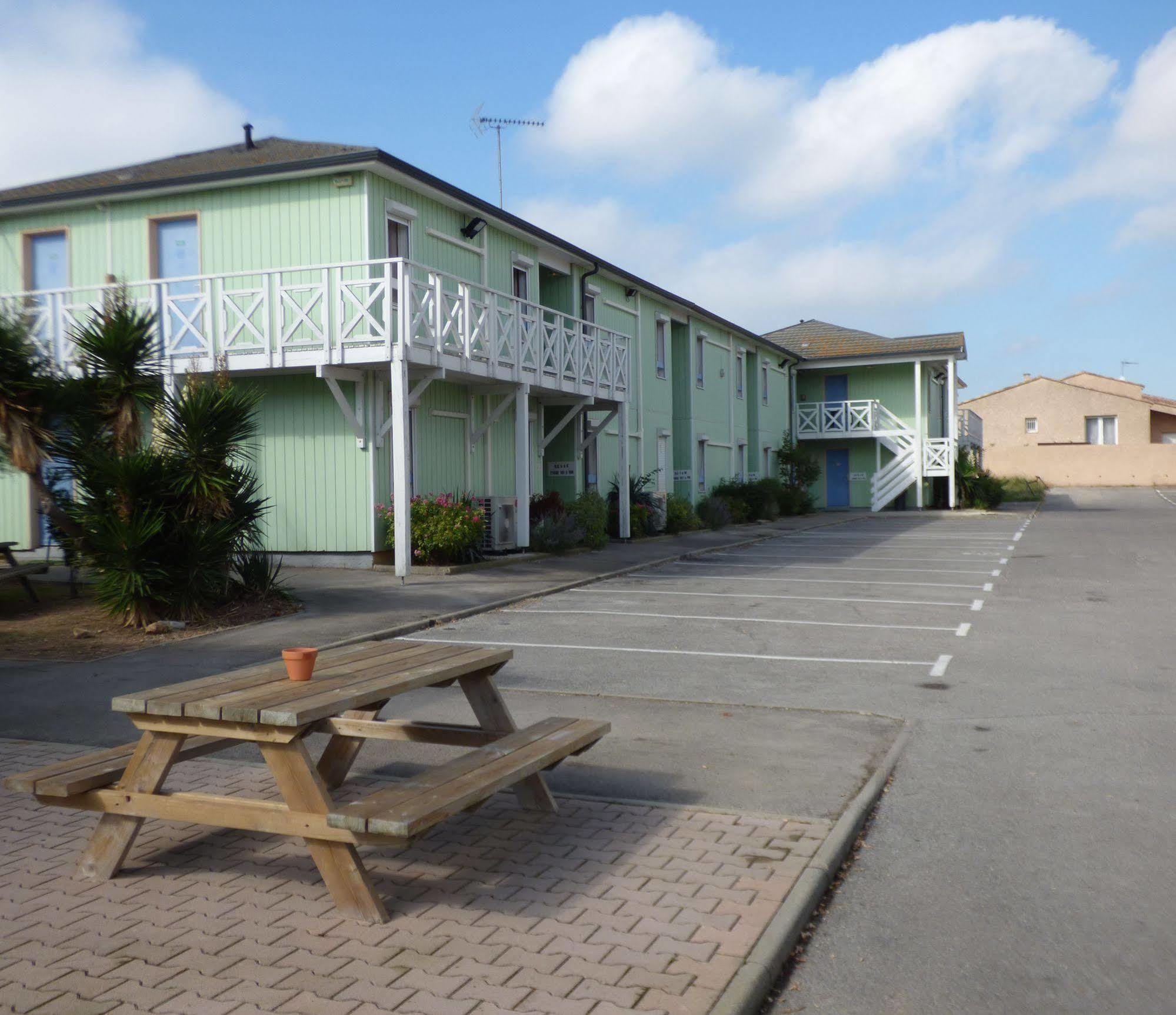 Hotel Floreal Balaruc-le-Vieux Bagian luar foto