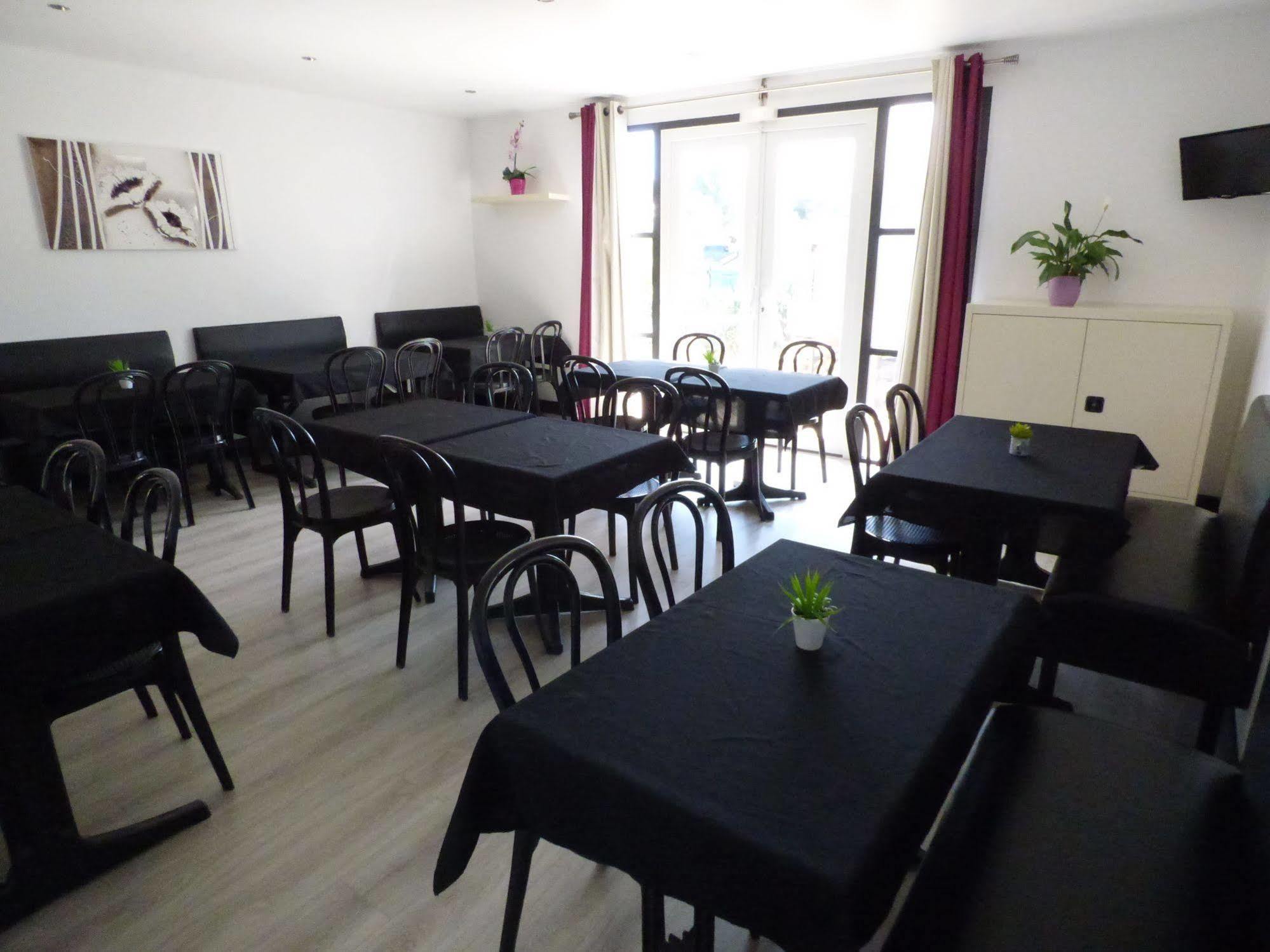 Hotel Floreal Balaruc-le-Vieux Bagian luar foto